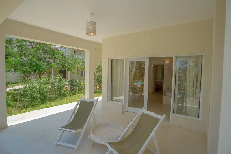 The terrace with sun loungers